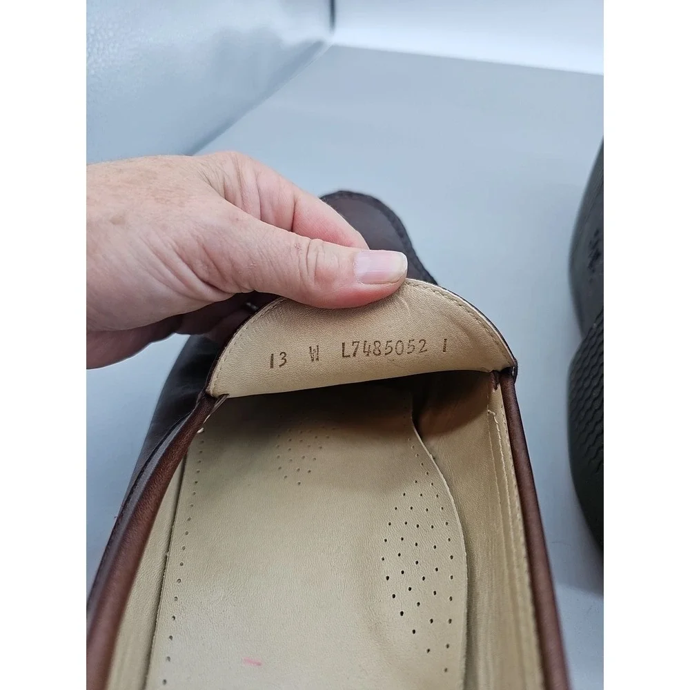 Genuine SAS Handsewn‎ Leather Size 13W Made in USA Brown Loafers Driving Shoes